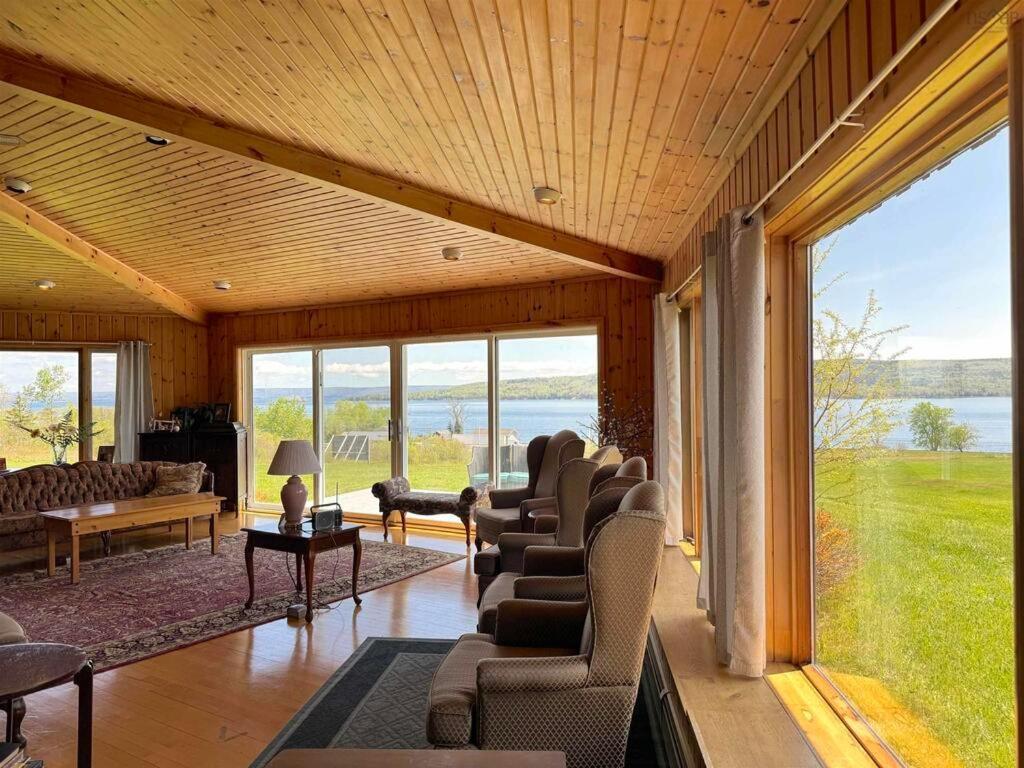 Baddeck Inn Eksteriør bilde